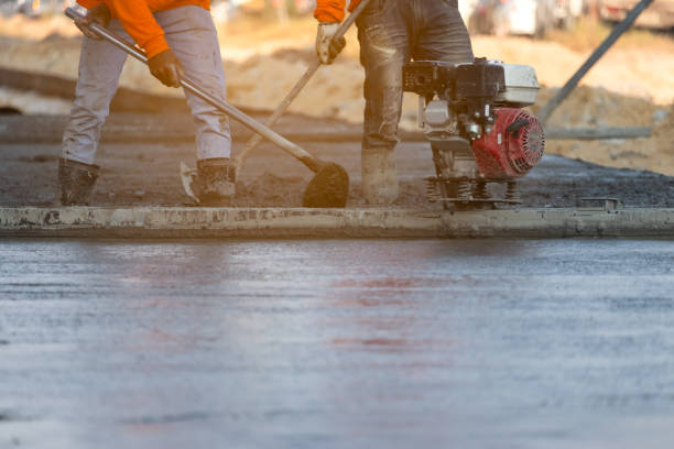 Best Driveways & Floors  in Harris Hill, NY